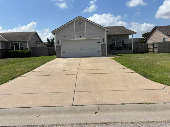 2633 E Fairchild St, Wichita, KS 67219