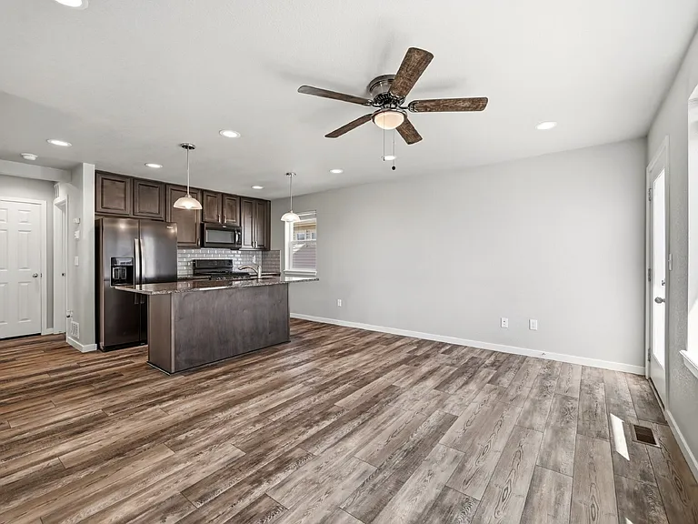 5668 Tramore Ct — Photo 11