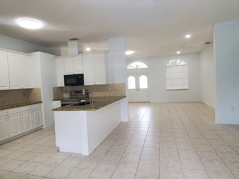 420 SE 23rd Ln — Photo 21