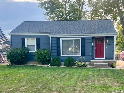 2233 S Spring St, Springfield, IL, 62704