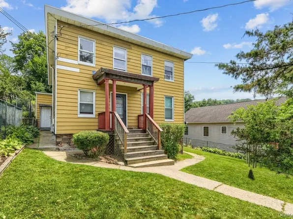119 High St APT 3, Peekskill, NY 10566