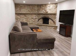 854 Moretta Ave N, Pickering, ON L1W2J9