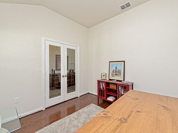 5th image of 12209 Toluca Dr