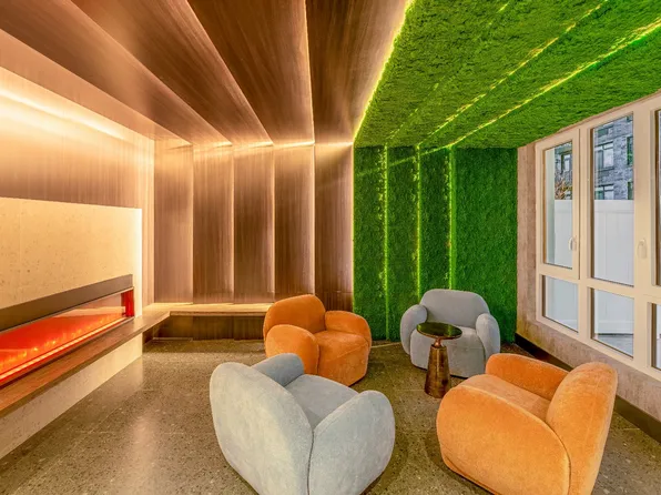 31-61 Vernon Boulevard image 33 of 75