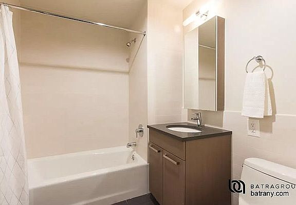 3rd image of 1215 Broadway APT 227