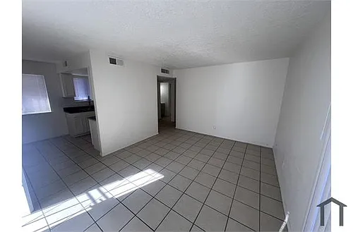 1005 Dickerson Dr SE #A Photo 1 1005 Dickerson Dr SE #A Photo 1