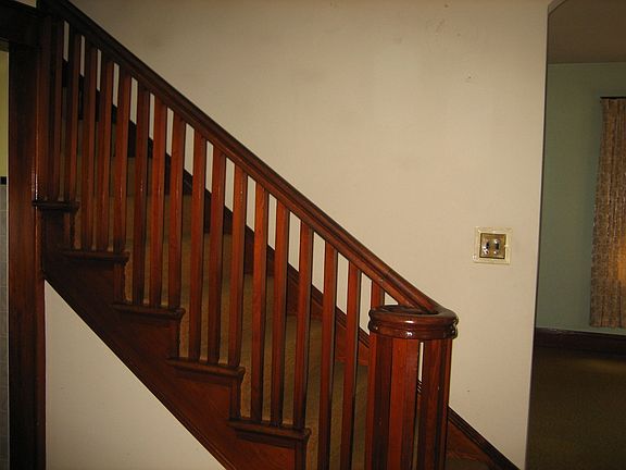 3rd image of 2759 Freemansburg Ave