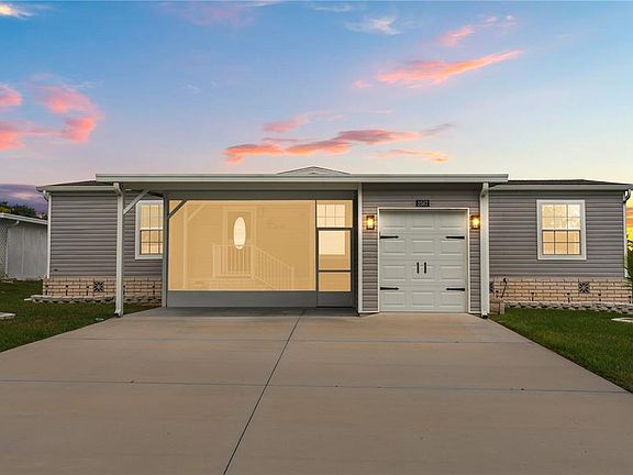 3rd image of 2567 CAYMAN CIRCLE #R25