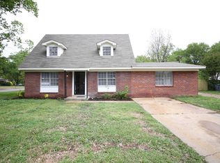 5190 Cottonwood Rd, Memphis, TN 38118