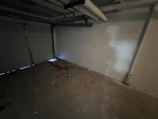 Rented by Voro Purple LLC | media 10
