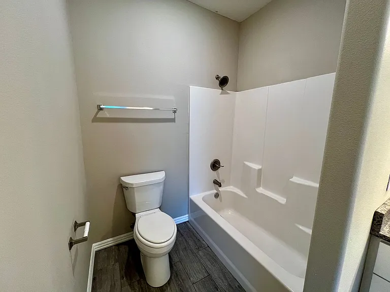 9809 Mylea Cir — Photo 8