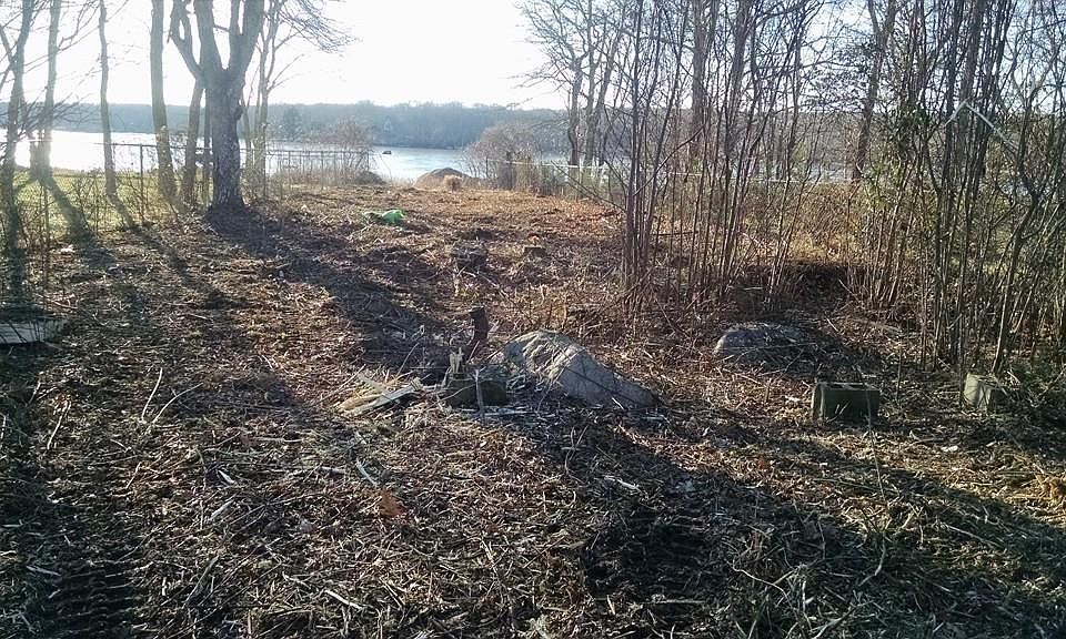 2nd image of 39 E American Legion Hwy