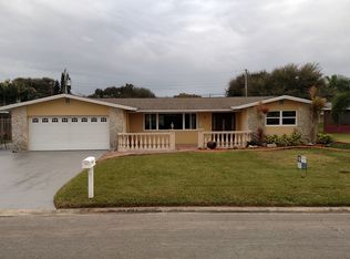 55 Alhambra Dr, Merritt Island, FL 32952