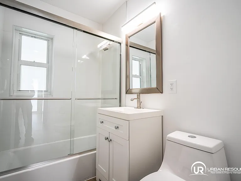 117 S Shore Dr #8 — Photo 21