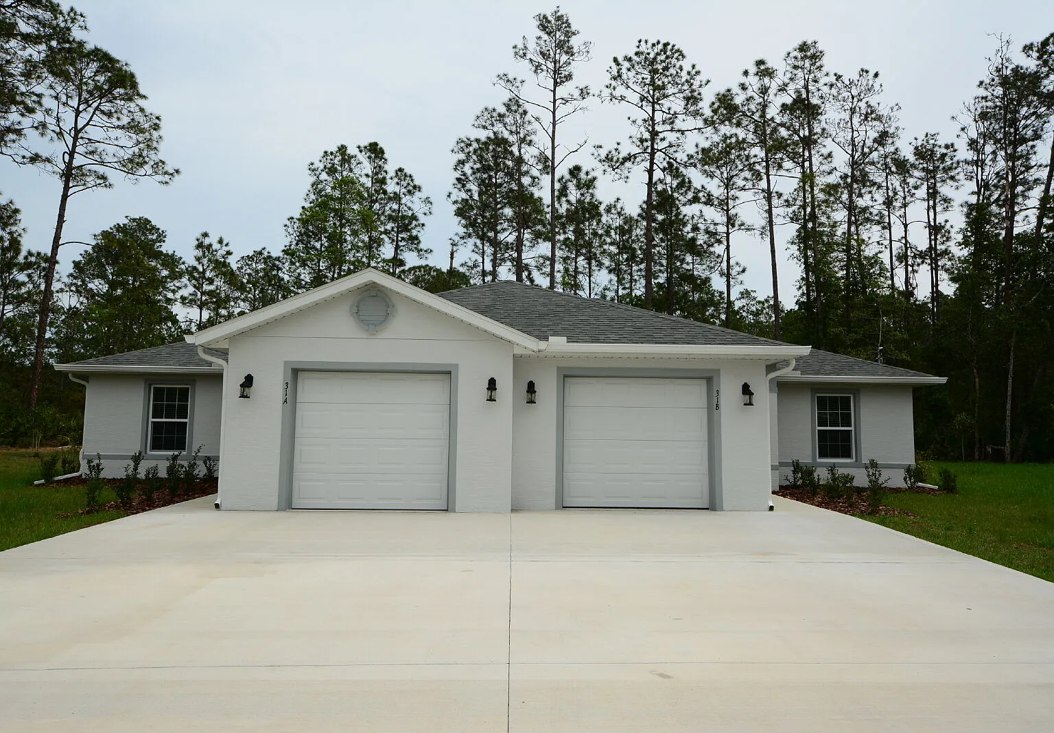 3 bed, 2.0 bath, 1215 sqft, $1,800 — Photo 1