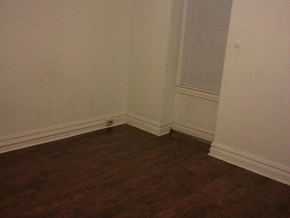 4th image of 823 N Monroe St