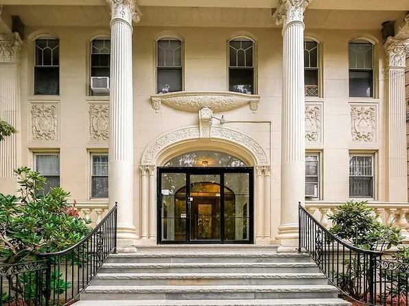 74 Fenway, Boston, MA 02115