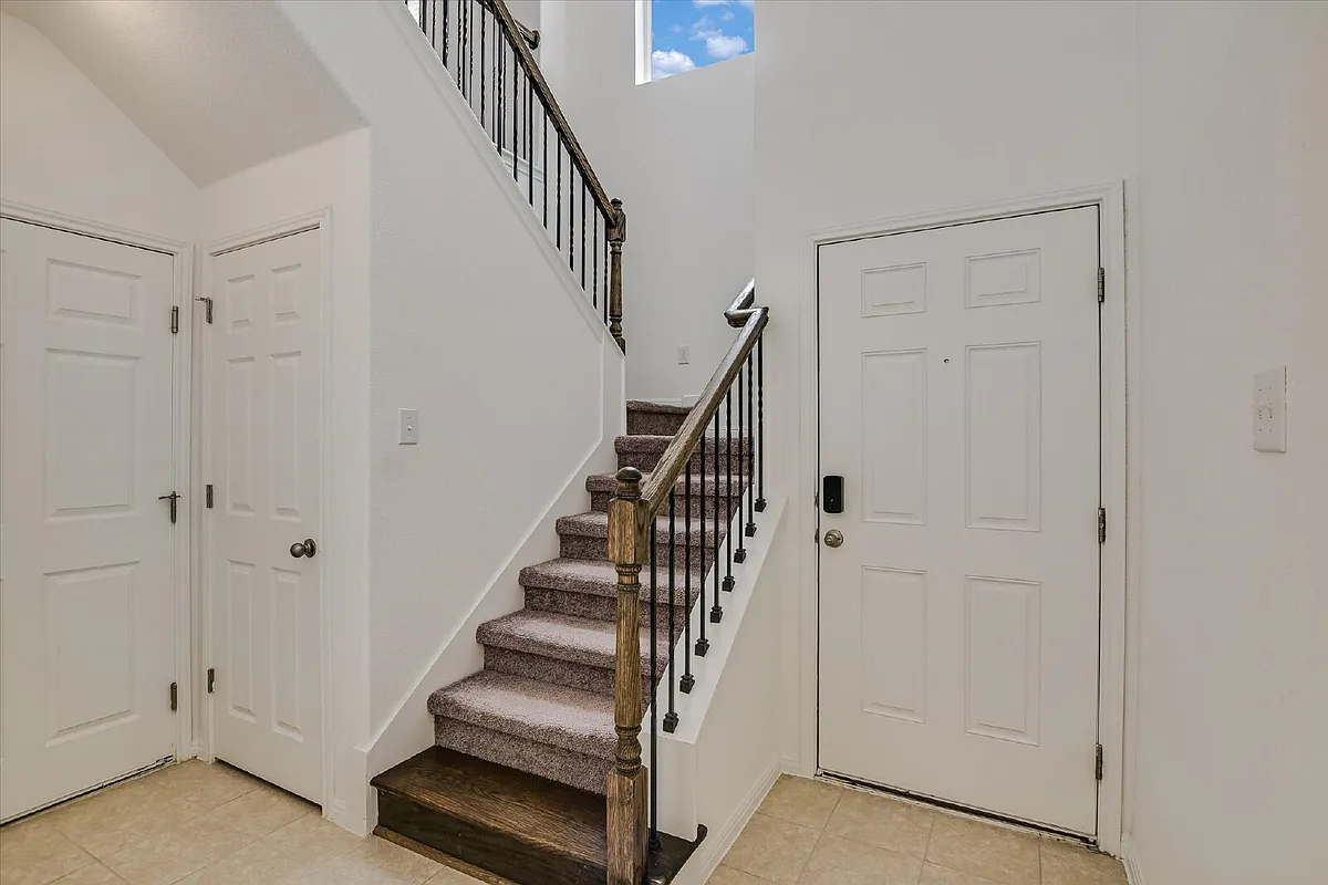 Building Photo - 12814 Meachum Ln