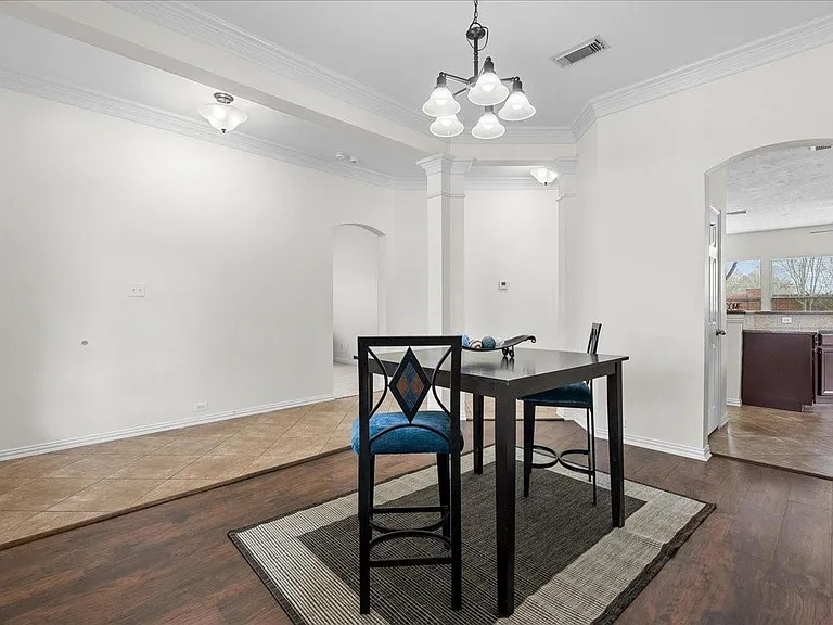 2120 Red Timber Ct — Photo 8