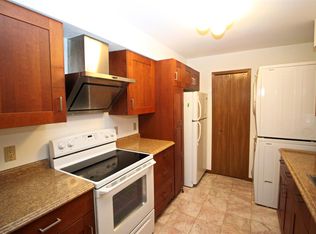 1124 Morraine View Dr UNIT 301, Madison, WI 53719