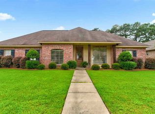 180 Memory Ln, Madison, MS 39110