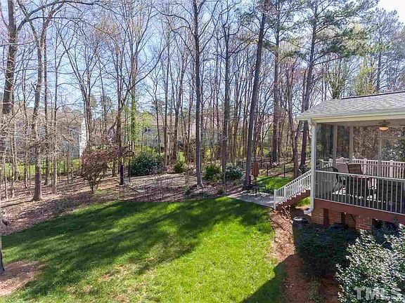 2nd image of 228 Longbourn Dr