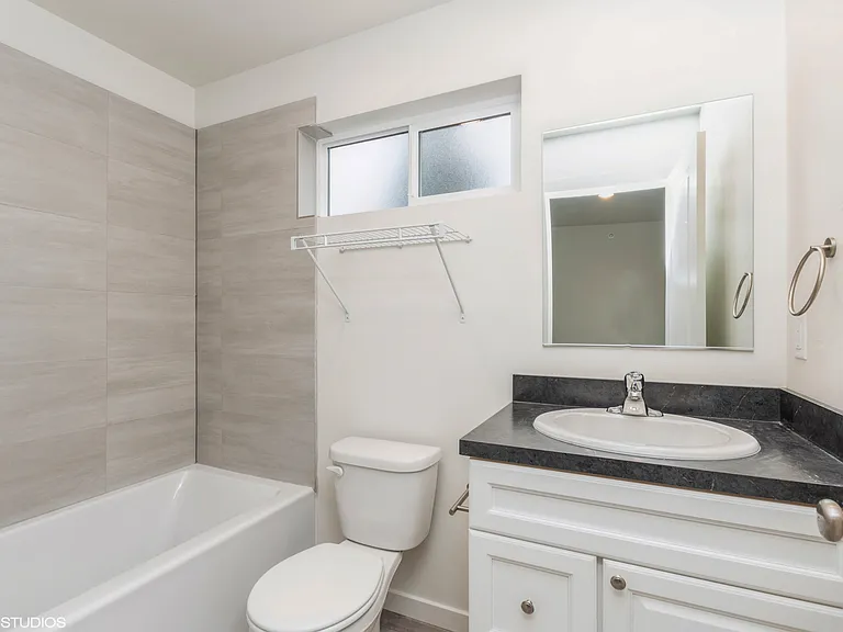 126 E Evergreen Dr #105 — Photo 8