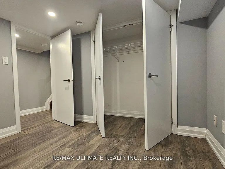 494 Lauder Ave #BASEMENT — Photo 9
