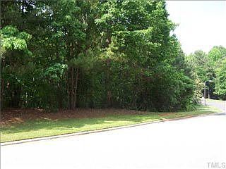 2nd image of 204 Livingstone Dr