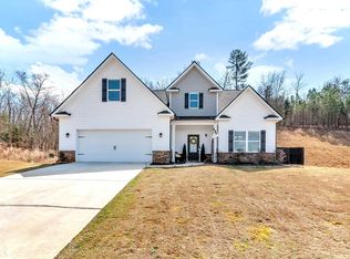 464 Huntington Ln, Cornelia, GA 30531