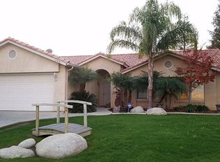 10801 Fangio Ct, Bakersfield, CA 93306