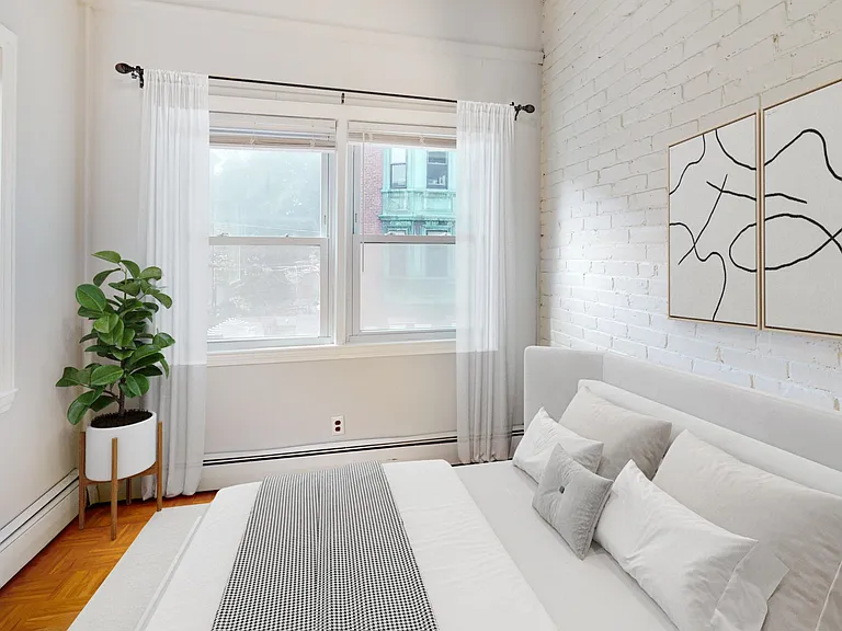 1526 Tremont St #2 — Photo 7