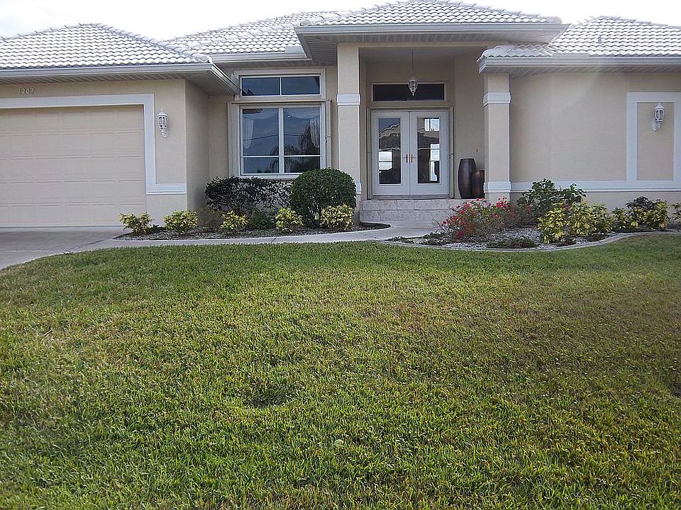 1207 Spoonbill Dr.