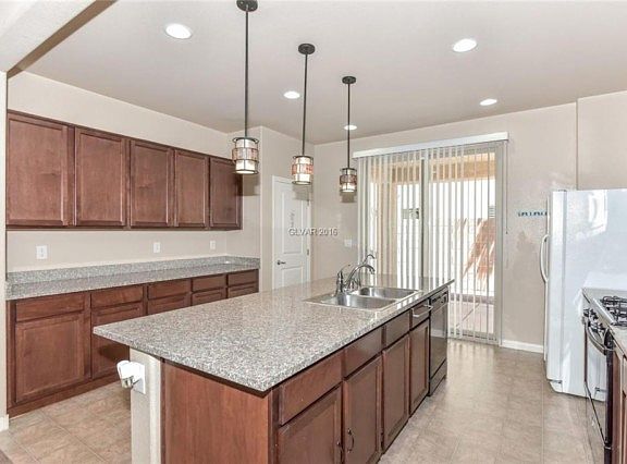 5th image of 6172 Pisan Ln
