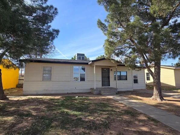 5403 McKnight Dr, Odessa, TX 79762