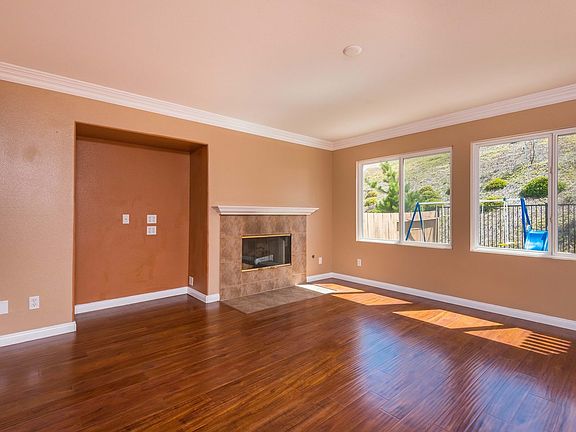 4th image of 5271 Topsail Dr