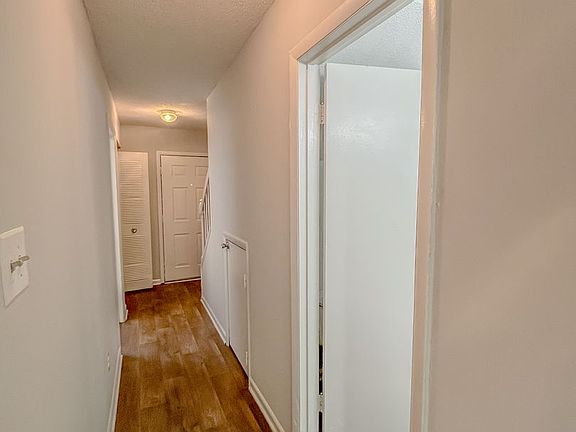 5th image of 301 Village Dr APT 13D