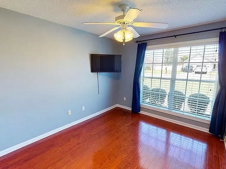 344 Brushfire Dr — Photo 16
