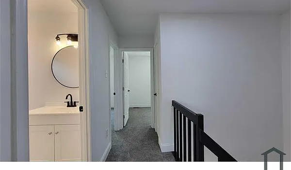 4 bed, 2200 sqft, $3,600 — Photo 3