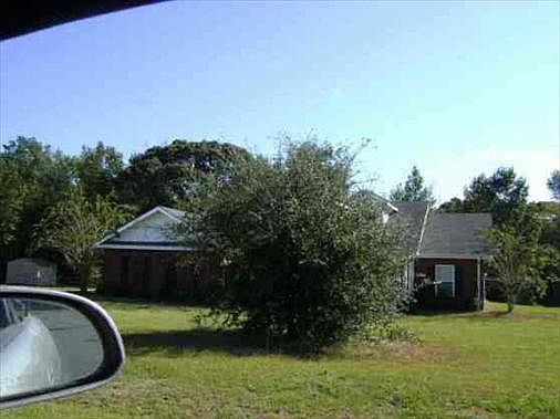 3rd image of 345 Delia Dr