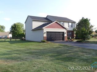 11013 Chaplestone Rd, Whitehouse, OH 43571