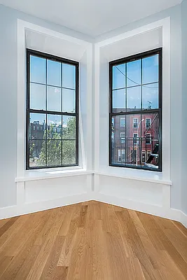 Rented by Bold New York | media 21