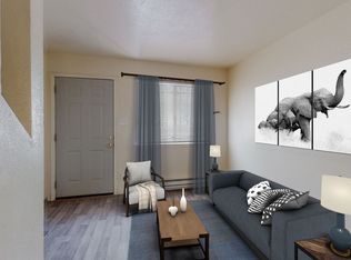 216 63rd St NW APT D, Albuquerque, NM 87105