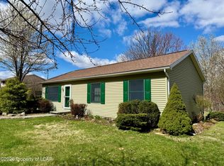 28 1/2 Green St, Pittston, PA