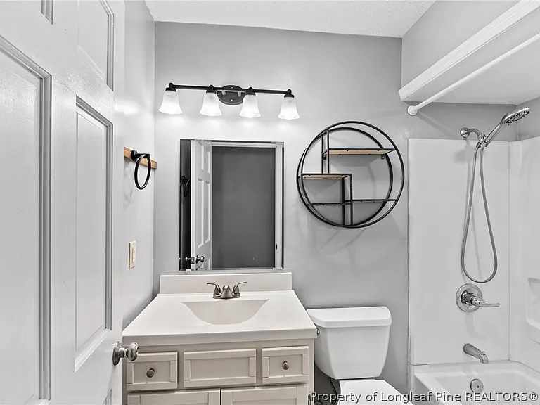 4148 Bent Grass Dr — Photo 32