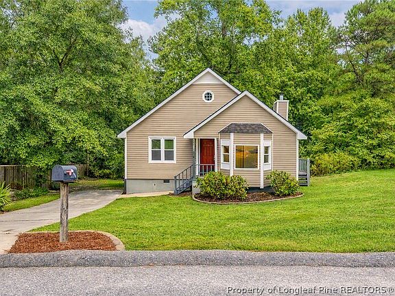 2nd image of 110 Bruce Ln