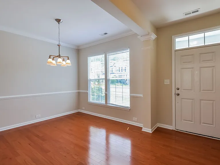 802 Shefford Town Dr — Photo 5