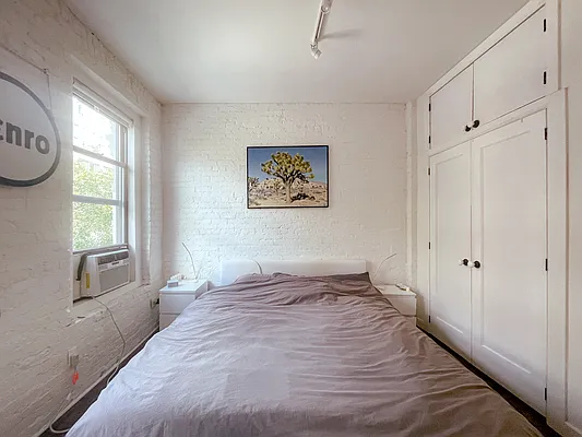 Rented by The Downtown LLC | media 23