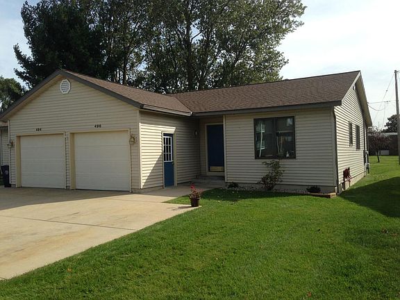 3rd image of 496 W 30th St