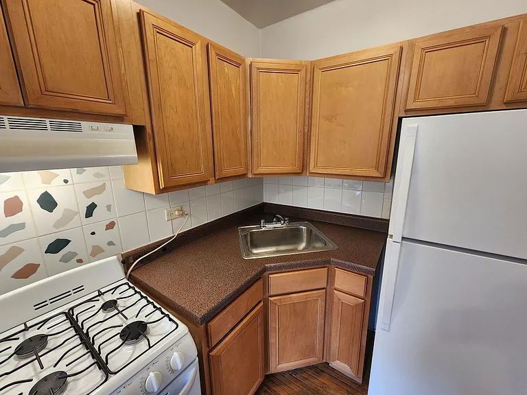 5015 N Wolcott Ave #404 — Photo 23